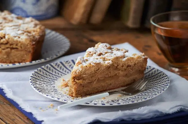 Cinnamon Sugar Cake with Apple Butter